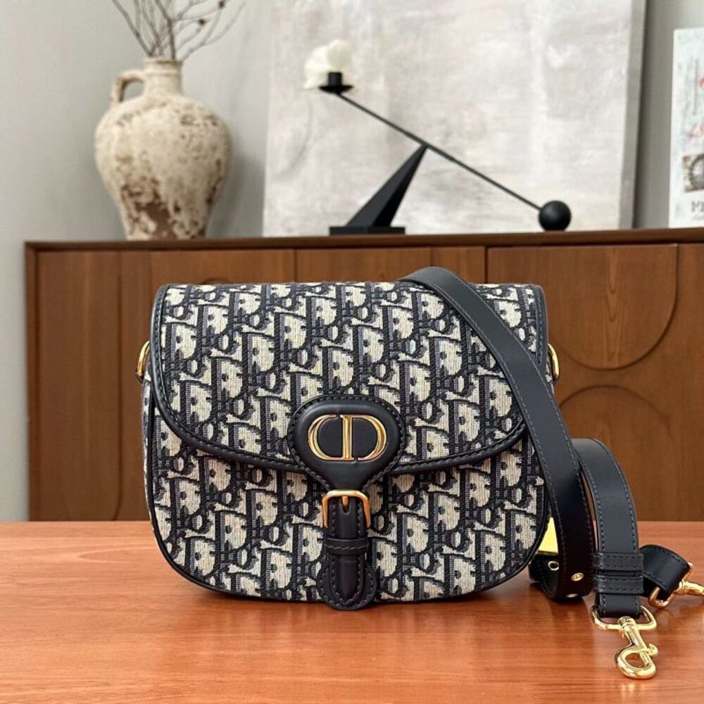 Dior Women Pre-Loved Bag Very Good Condition